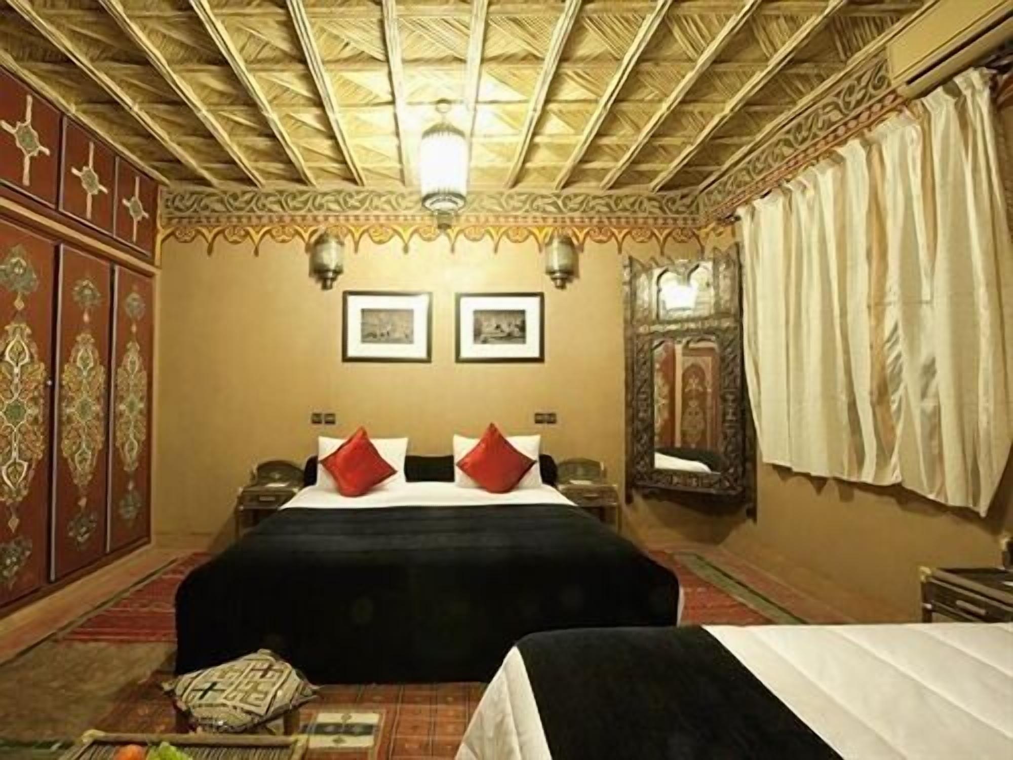 Riad Ouarzazate Buitenkant foto